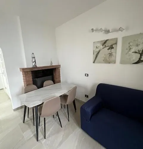 Daire Haus And Brenzone sul Garda