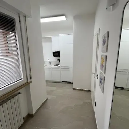 Haus And برنزوني سول جاردا